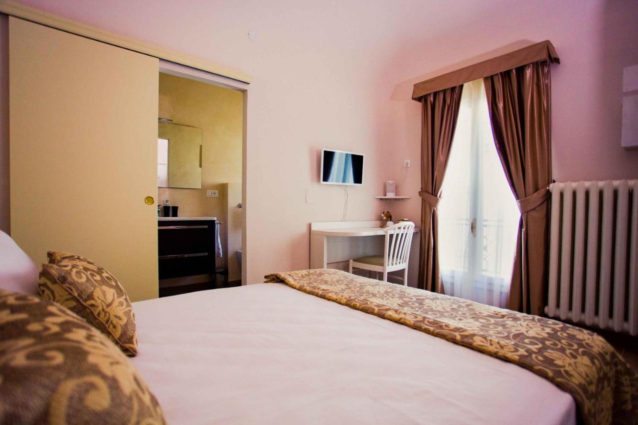 Boutique Hotel Casa Faccioli Болонья Экстерьер фото